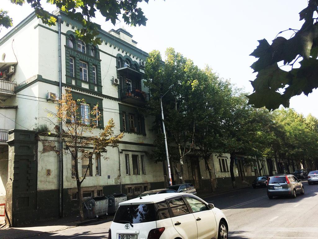 Modern Apartment Avlabari Тбілісі Екстер'єр фото